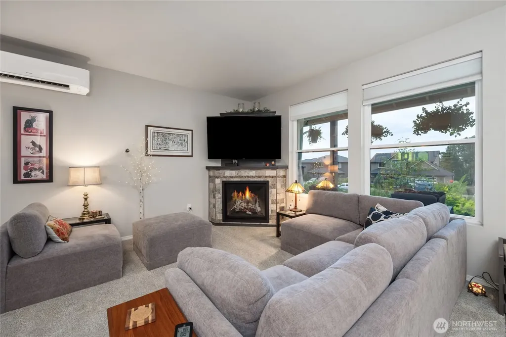 5519 Whitehorn Way Blaine WA 98230