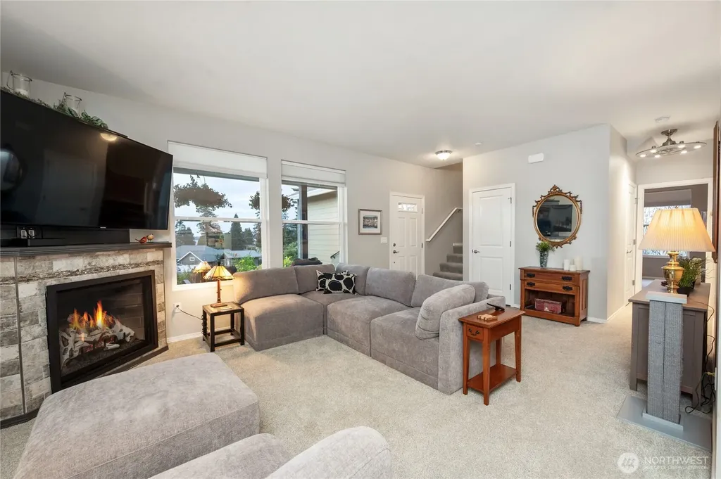 5519 Whitehorn Way Blaine WA 98230