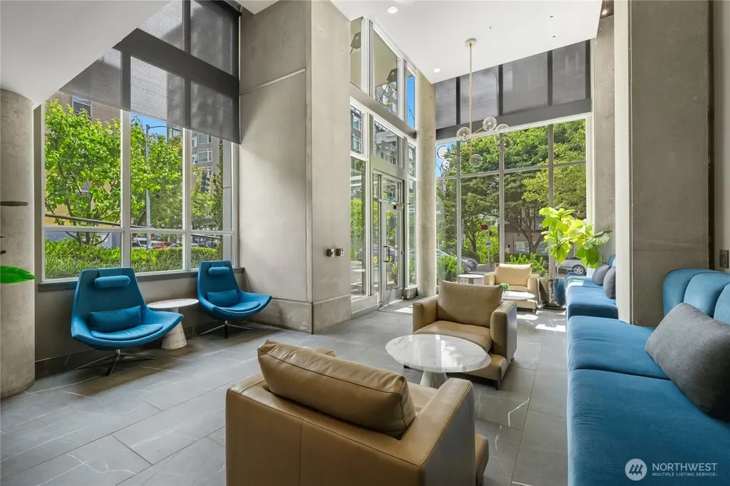 81 Clay Street Seattle WA 98121