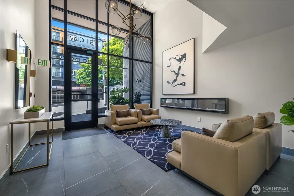81 Clay Street Seattle WA 98121