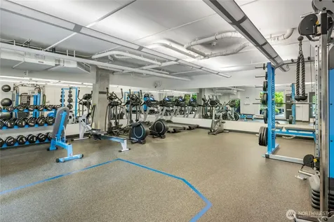 81 Clay Street Seattle WA 98121