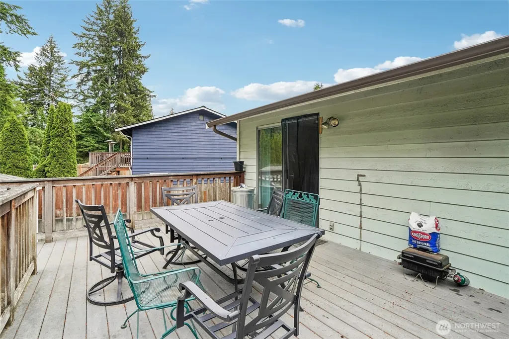 11122 27th Drive SE Everett WA 98208