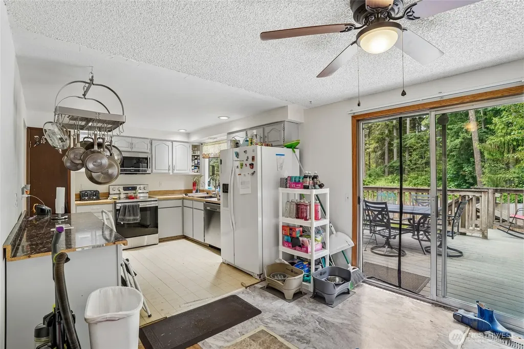 11122 27th Drive SE Everett WA 98208
