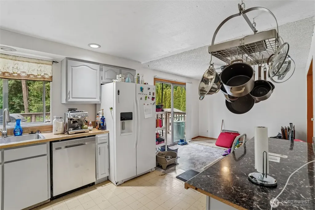 11122 27th Drive SE Everett WA 98208