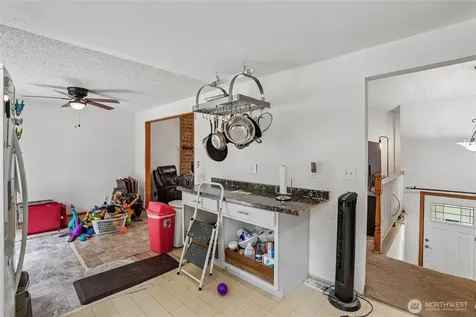 11122 27th Drive SE Everett WA 98208