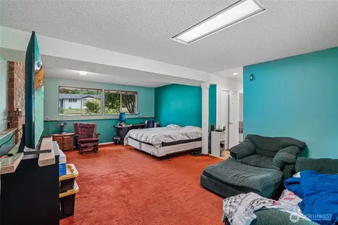 11122 27th Drive SE Everett WA 98208