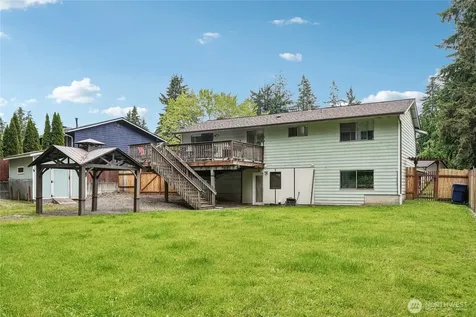 11122 27th Drive SE Everett WA 98208