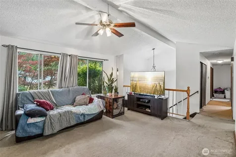 11122 27th Drive SE Everett WA 98208