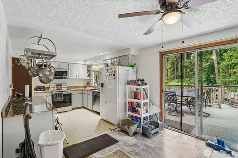11122 27th Drive SE Everett WA 98208