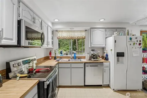 11122 27th Drive SE Everett WA 98208