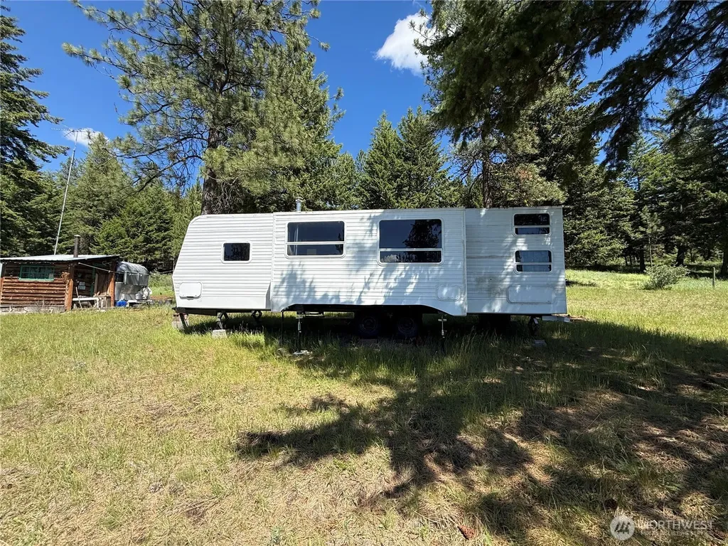 5 Hidden Spring Ranch Road Republic WA 99166