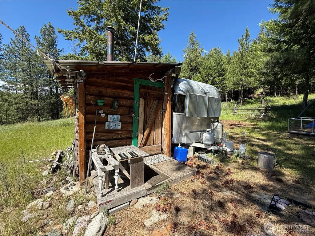 5 Hidden Spring Ranch Road Republic WA 99166