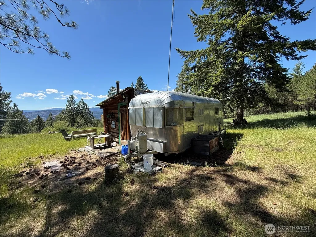 5 Hidden Spring Ranch Road Republic WA 99166