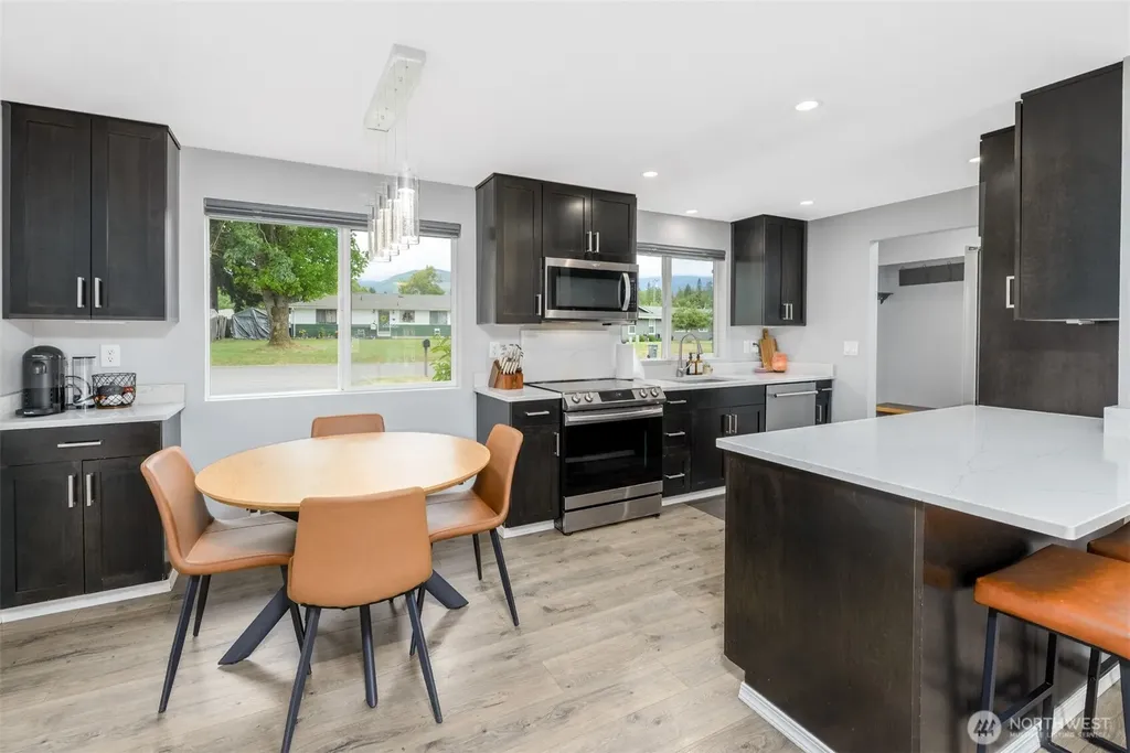 31 Summit View Place Port Angeles WA 98362