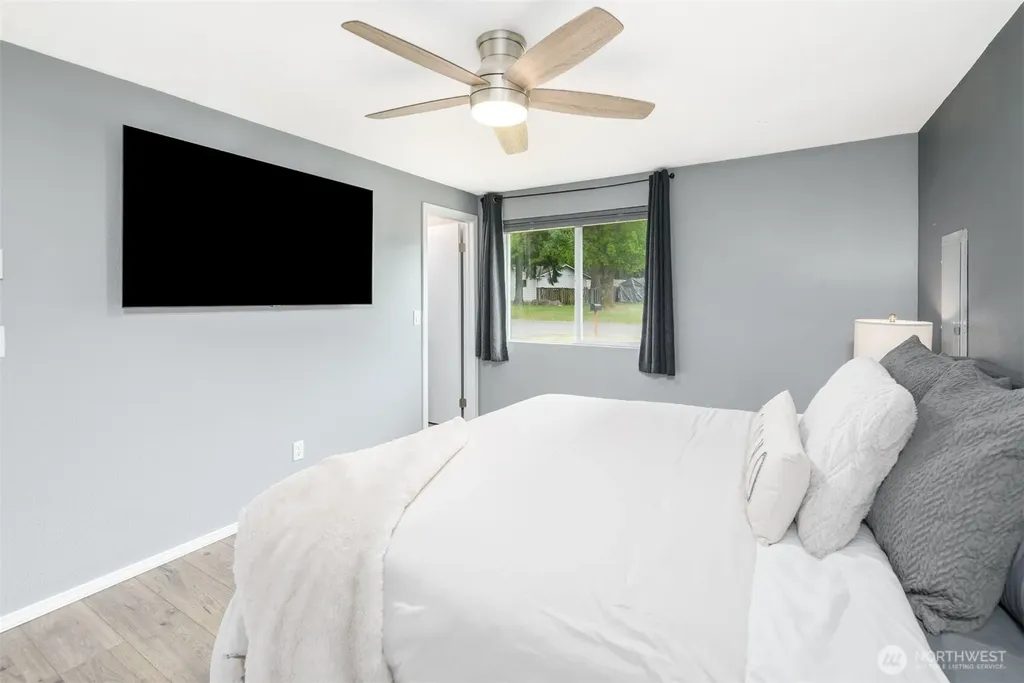 31 Summit View Place Port Angeles WA 98362