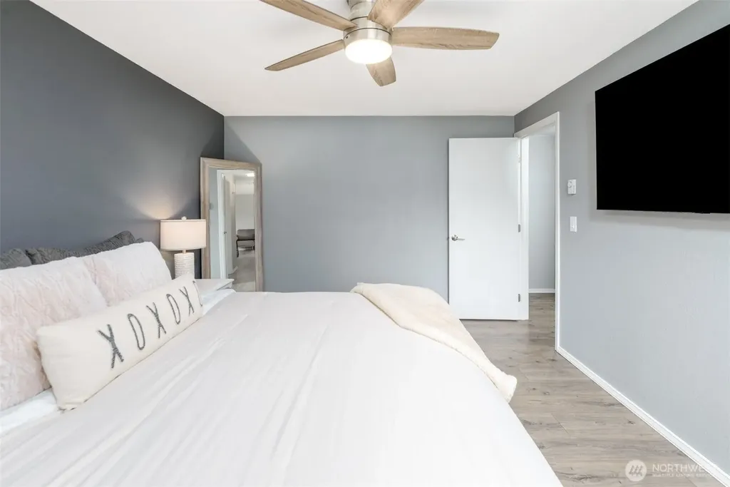 31 Summit View Place Port Angeles WA 98362