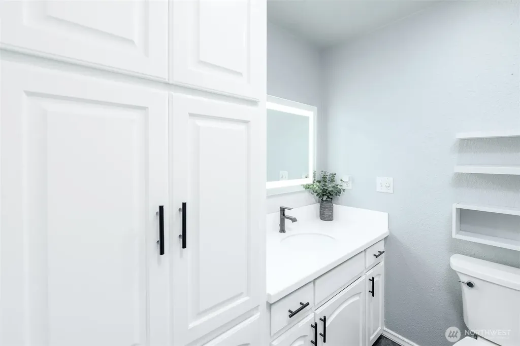 31 Summit View Place Port Angeles WA 98362