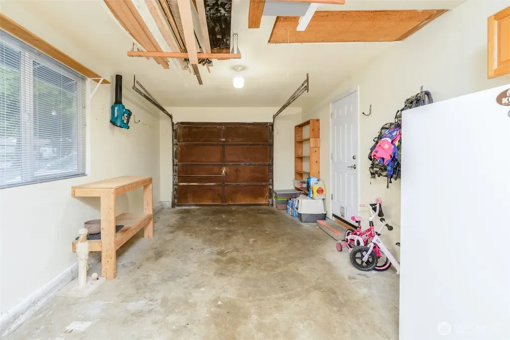 31 Summit View Place Port Angeles WA 98362
