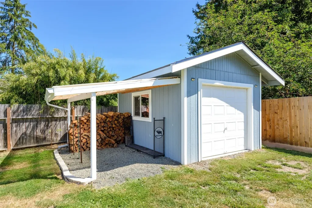 31 Summit View Place Port Angeles WA 98362