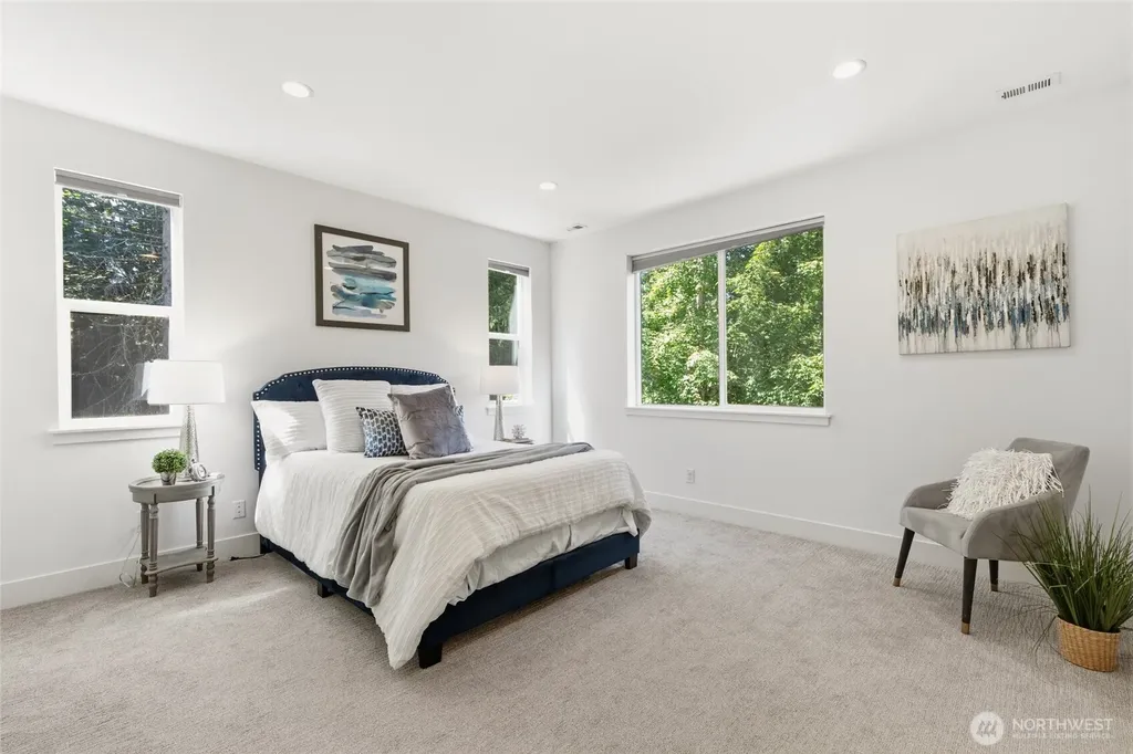 1413 239th Avenue NE Sammamish WA 98074