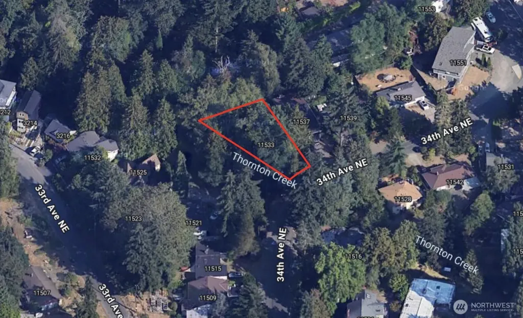 11533 34th Avenue NE Seattle WA 98125