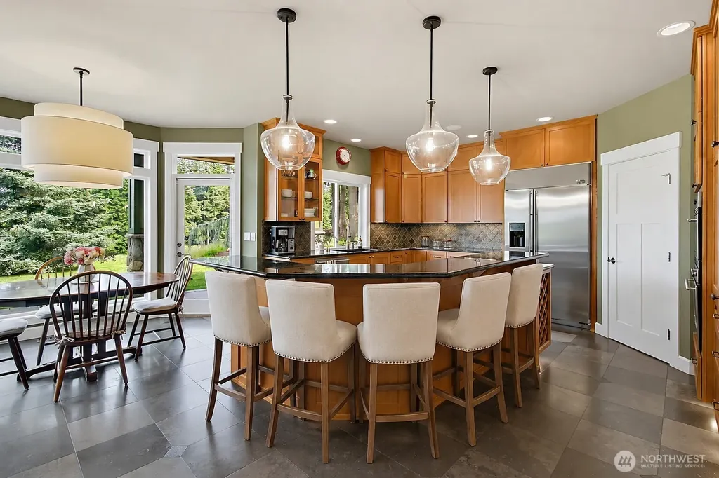 6402 Fairway Place SE Snoqualmie WA 98065