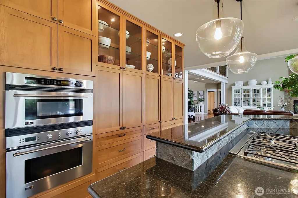 6402 Fairway Place SE Snoqualmie WA 98065