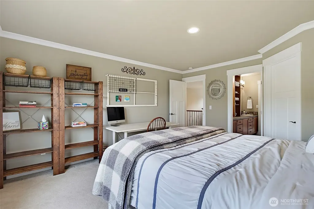 6402 Fairway Place SE Snoqualmie WA 98065