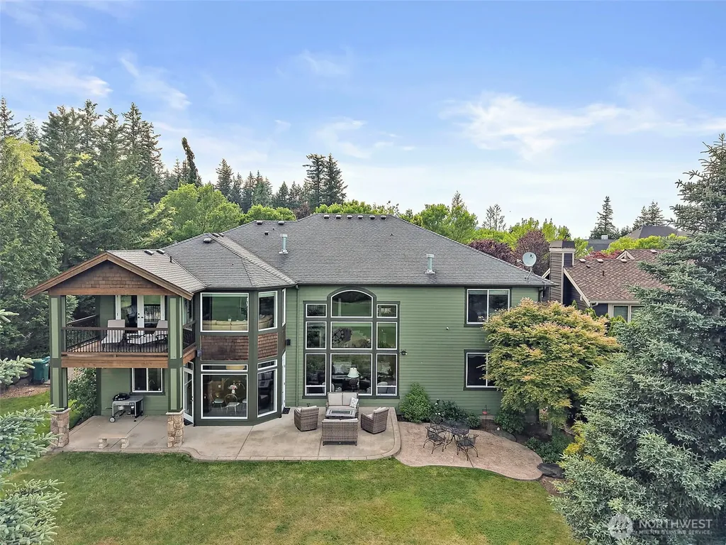 6402 Fairway Place SE Snoqualmie WA 98065