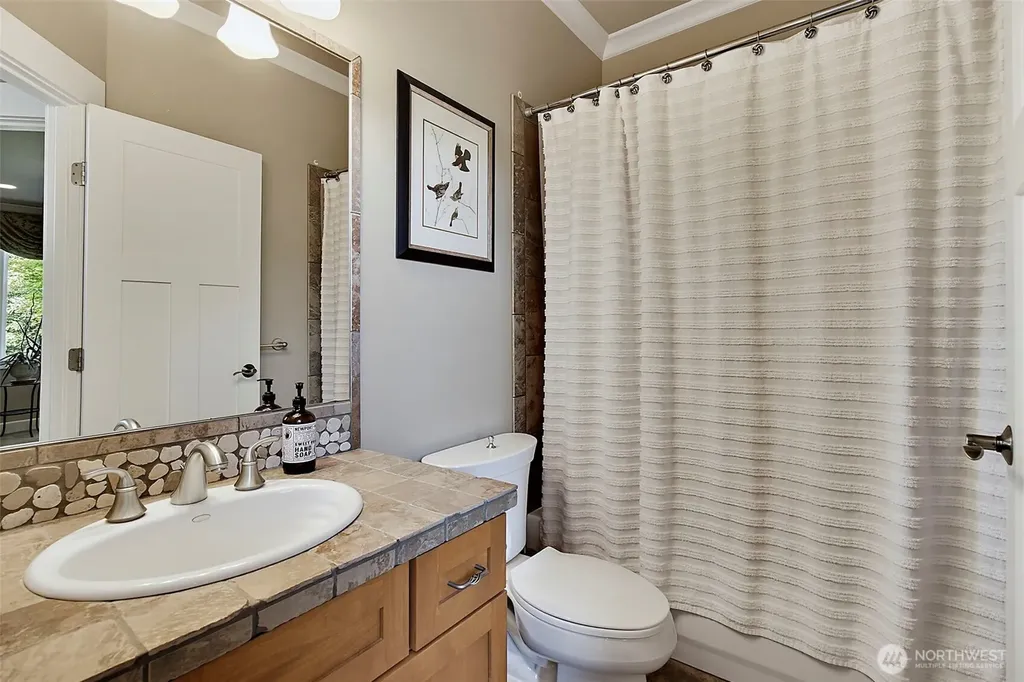 6402 Fairway Place SE Snoqualmie WA 98065