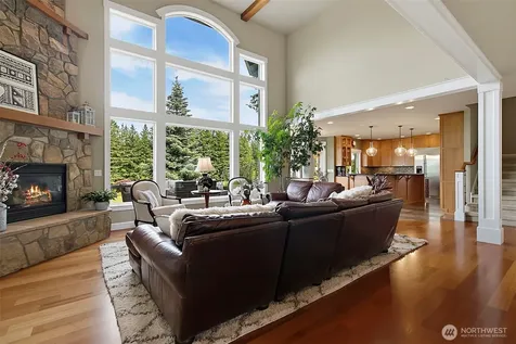 6402 Fairway Place SE Snoqualmie WA 98065