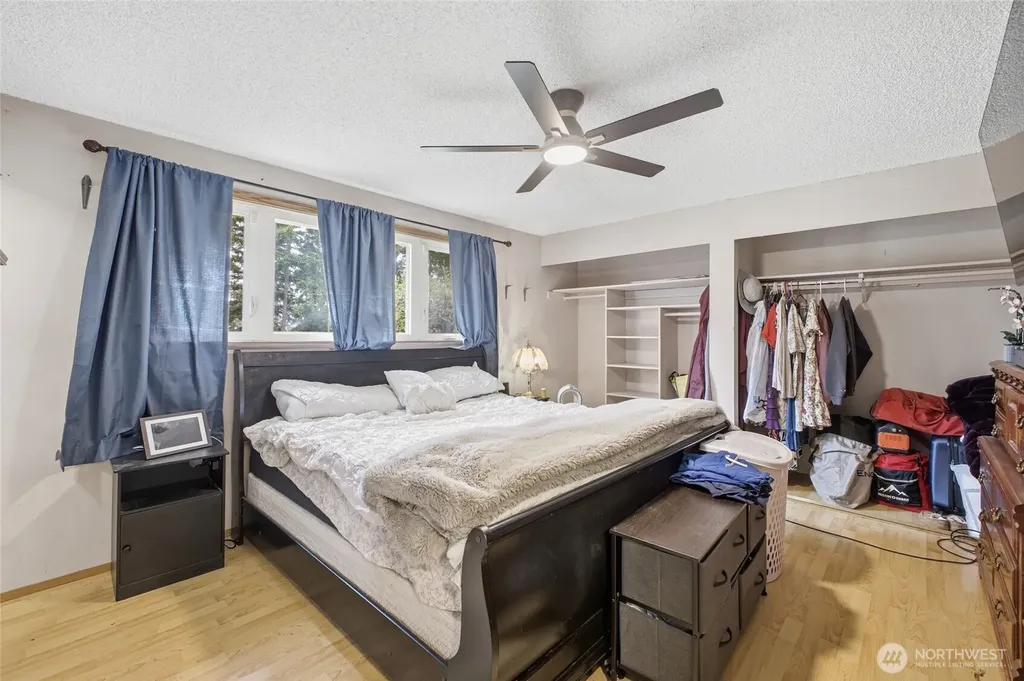 3343 Garfield Court Oak Harbor WA 98277