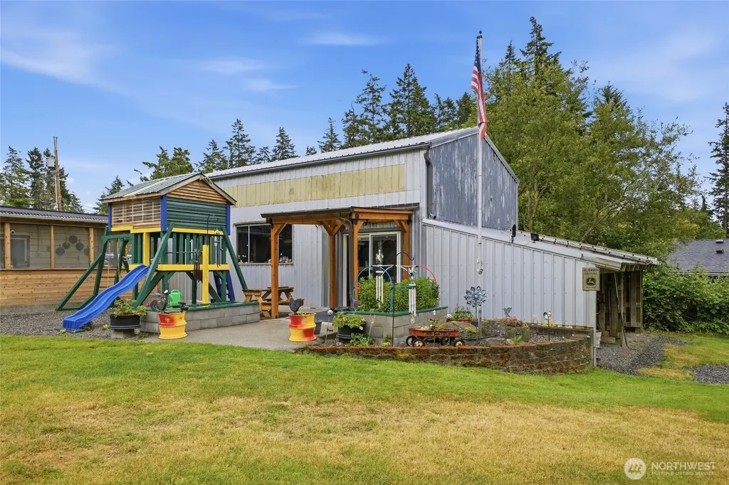 3343 Garfield Court Oak Harbor WA 98277