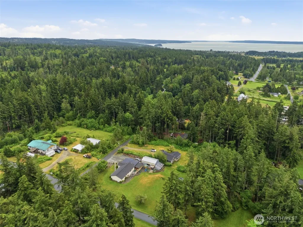 3343 Garfield Court Oak Harbor WA 98277