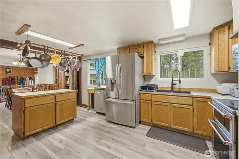 3343 Garfield Court Oak Harbor WA 98277