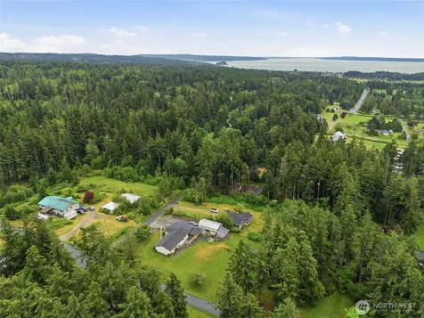 3343 Garfield Court Oak Harbor WA 98277