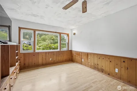 3343 Garfield Court Oak Harbor WA 98277
