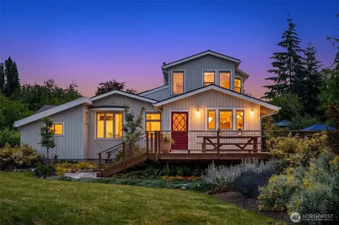 17424 107th Avenue SW Vashon WA 98070