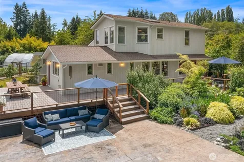 17424 107th Avenue SW Vashon WA 98070