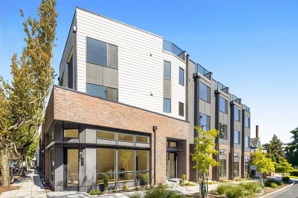 3406 E Spring Street Seattle WA 98122