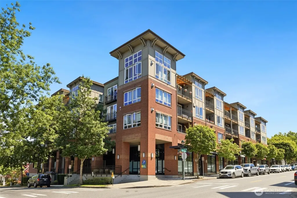 1880 25th Avenue NE Issaquah WA 98029