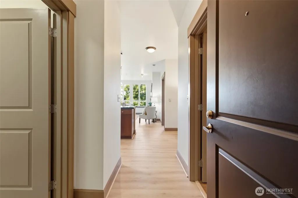 1880 25th Avenue NE Issaquah WA 98029