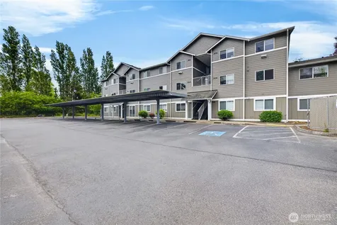 1670 SW Mulberry Drive Oak Harbor WA 98277