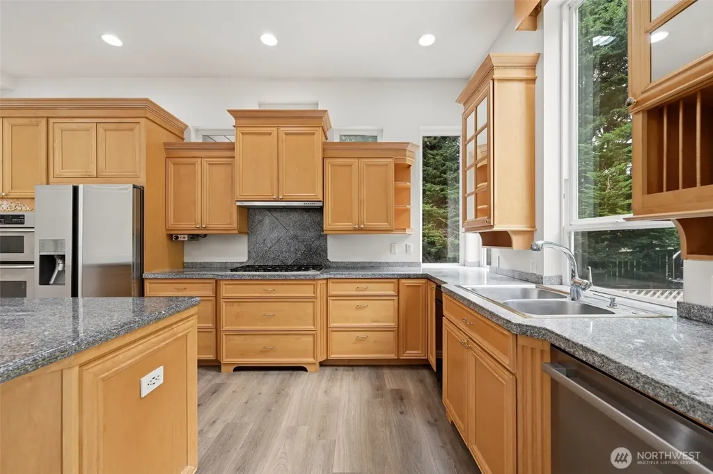 13503 110th Street Ct E Puyallup WA 98374