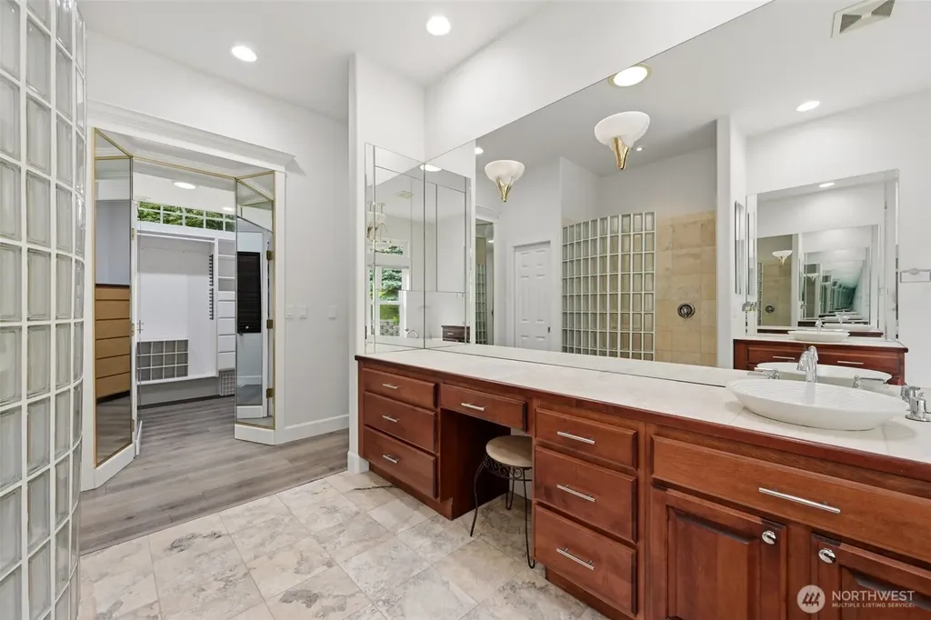 13503 110th Street Ct E Puyallup WA 98374