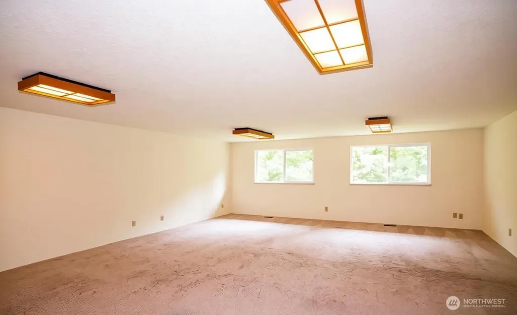 23525 SE 32nd Way Sammamish WA 98029
