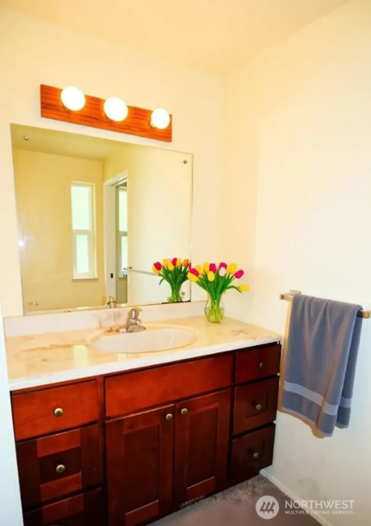 23525 SE 32nd Way Sammamish WA 98029