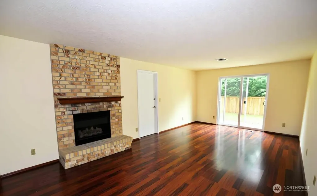 23525 SE 32nd Way Sammamish WA 98029