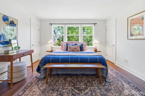 4417 28th Avenue S Seattle WA 98108
