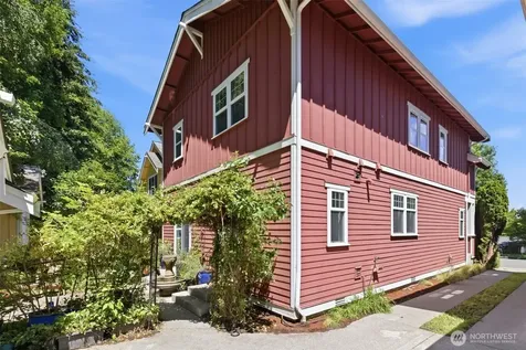4417 28th Avenue S Seattle WA 98108